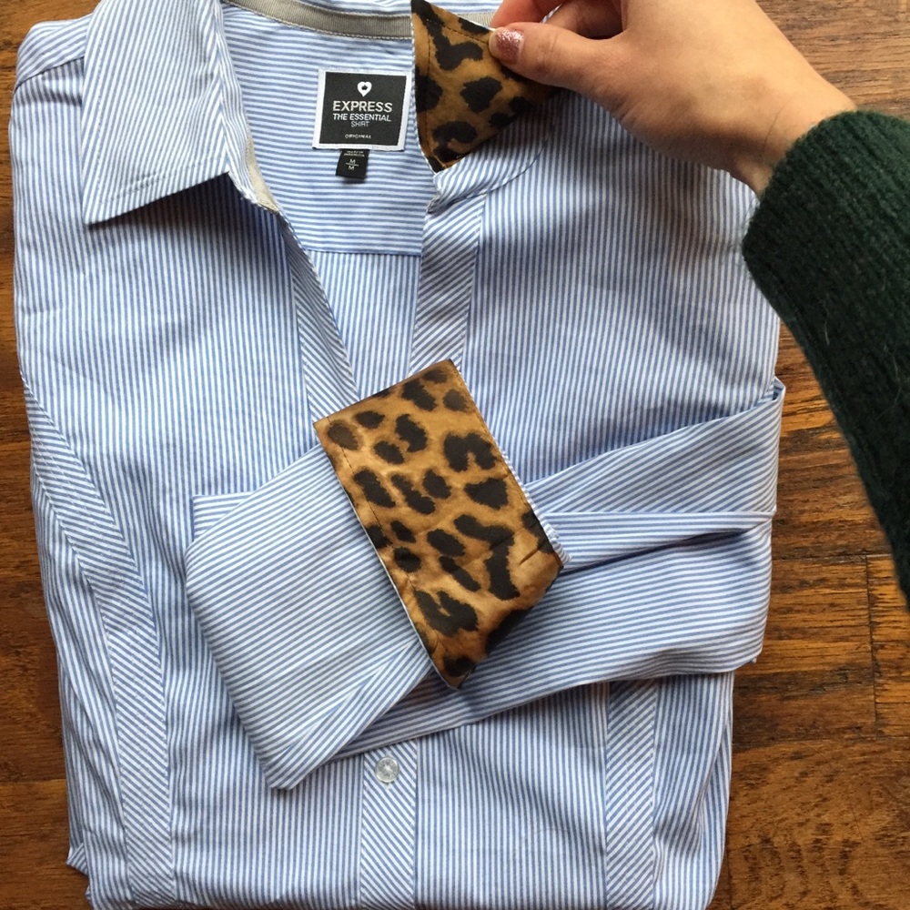 Express The Essential Shirt Original